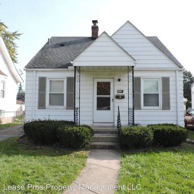 Main picture of 22154 Brittany Ave