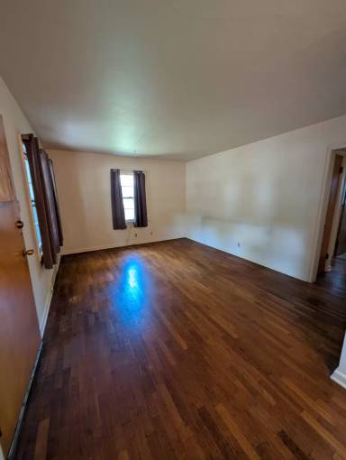 Main picture of 2316 SW Harrison St