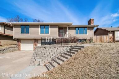 Main picture of 12907 S 30th St