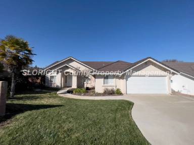 Main picture of 844 Saint Andrews Cir