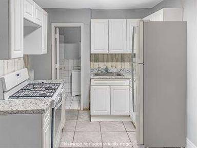 Main picture of 71 Wakeman Ave