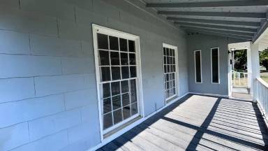 Main picture of 3600 Kell St