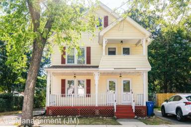 Main picture of 27 Queen Ave