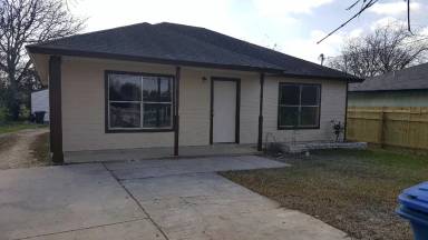 Main picture of 222 Bradley St