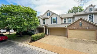 Main picture of 1034 Grand Oak Ln