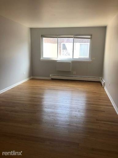 Main picture of 1040 W Hollywood Ave Apartments