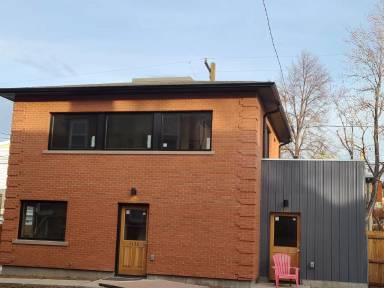 Main picture of 1440 Steele St