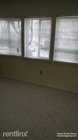 Main picture of 44 Hamlet St
