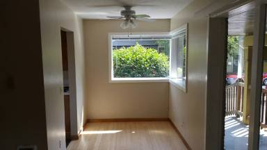 Main picture of 347 SE 31st Ave