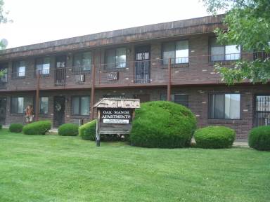 Main picture of 633 Oak St