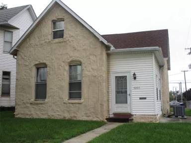 Main picture of 1001 S 4th St