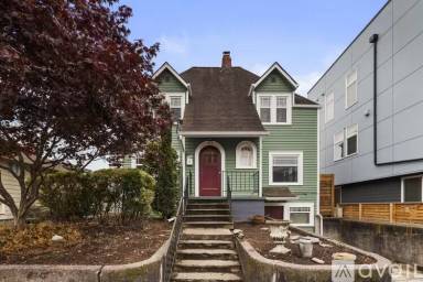 Main picture of 1315 NW 85th St