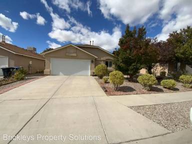Main picture of 431 Glacier Bay Pl SE