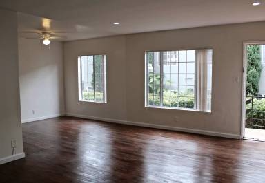 Main picture of 3409 Club Dr