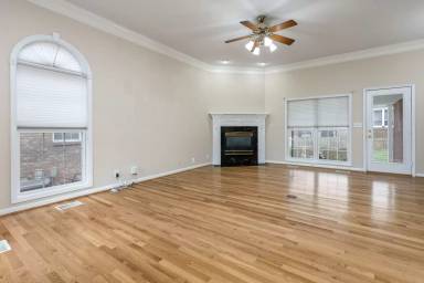 Main picture of 10005 Brighton Springs Ct