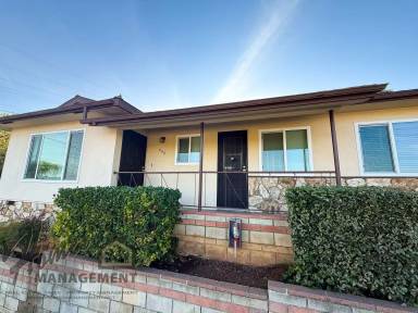 Main picture of 820-824 840-842 7 Ave