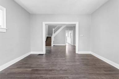Main picture of 1216 Finley Ave