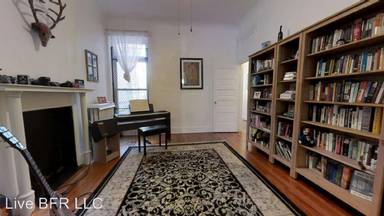 Main picture of 3023 Saint Paul St