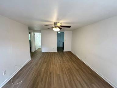Main picture of 906 SW 6th Ave