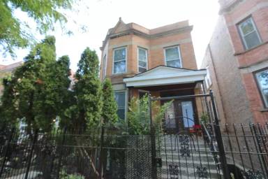 Main picture of 2633 W 22nd Pl