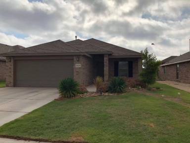 Main picture of 10109 Valencia Ave