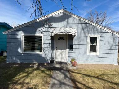 Main picture of 2217 7th Ave S