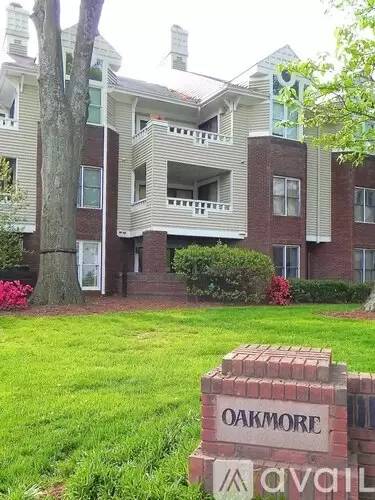 Main picture of 2719 Selwyn Ave