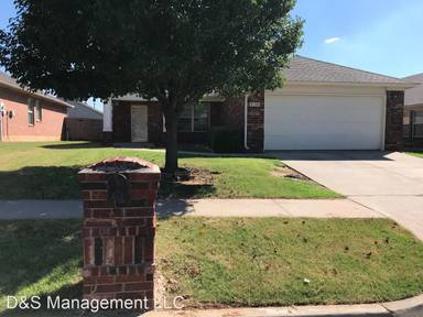 Main picture of 3136 SW 103rd Pl