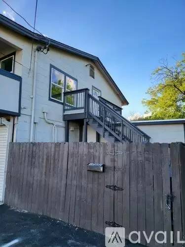 Main picture of 2417 Castroville Rd