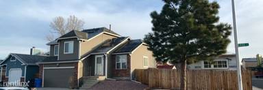 Main picture of 1515 Ride Ln