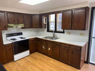 Main picture of 119 Silver Lake St