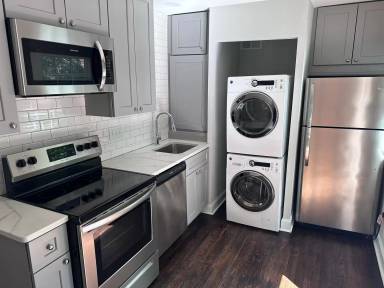 Main picture of 1826 Merriman Ave