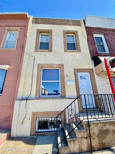 Main picture of 2653 S 18th St