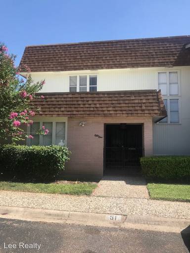 Main picture of 500 Wichita Ave