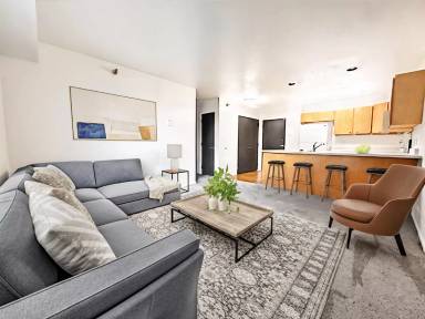Main picture of Highlands Ridge Apartments
