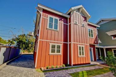 Main picture of 959 S Ash Ave