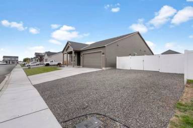Main picture of 308 Ruby Ave