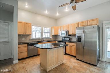 Main picture of 6317 S Selbourne Ave