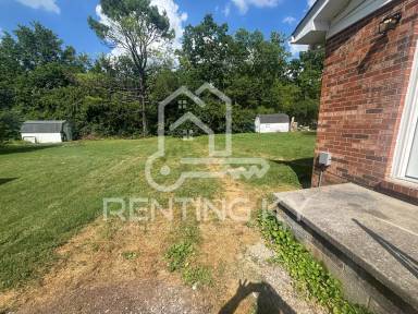 Main picture of 210 Thacker Dr