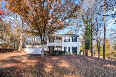 Main picture of 1810 River Rock Trl