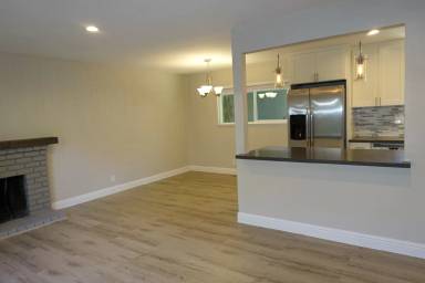 Main picture of 1723 Marshall Ct
