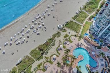 Main picture of Trump Palace