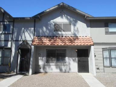 Main picture of 879 Stratton Ln