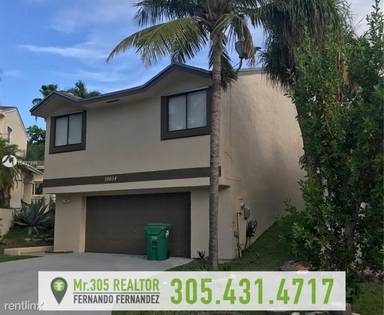 Main picture of 10034 SW 221st St