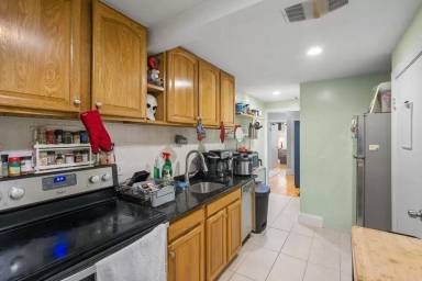 Main picture of 56 Park Vale Ave