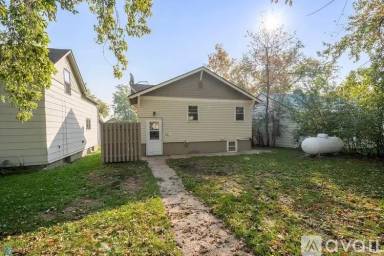 Main picture of 803 Ash St