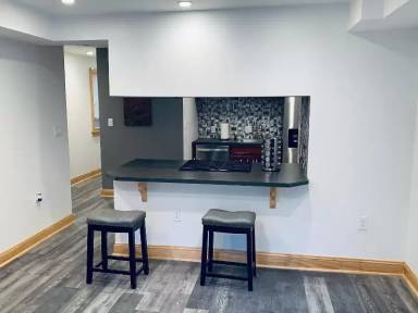 Main picture of 1110 16th St NE