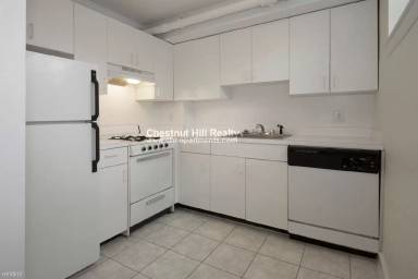 Main picture of 18 Chauncy St