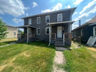 Main picture of 1522 8th Ave