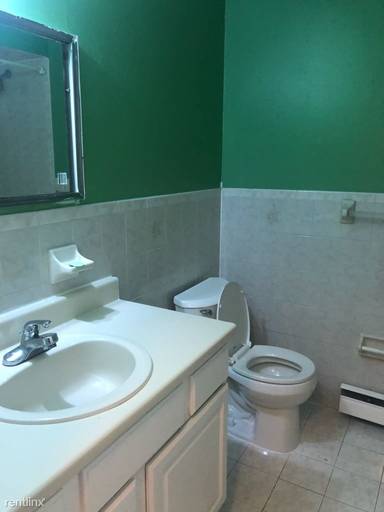 Main picture of 225 Bay 31st St